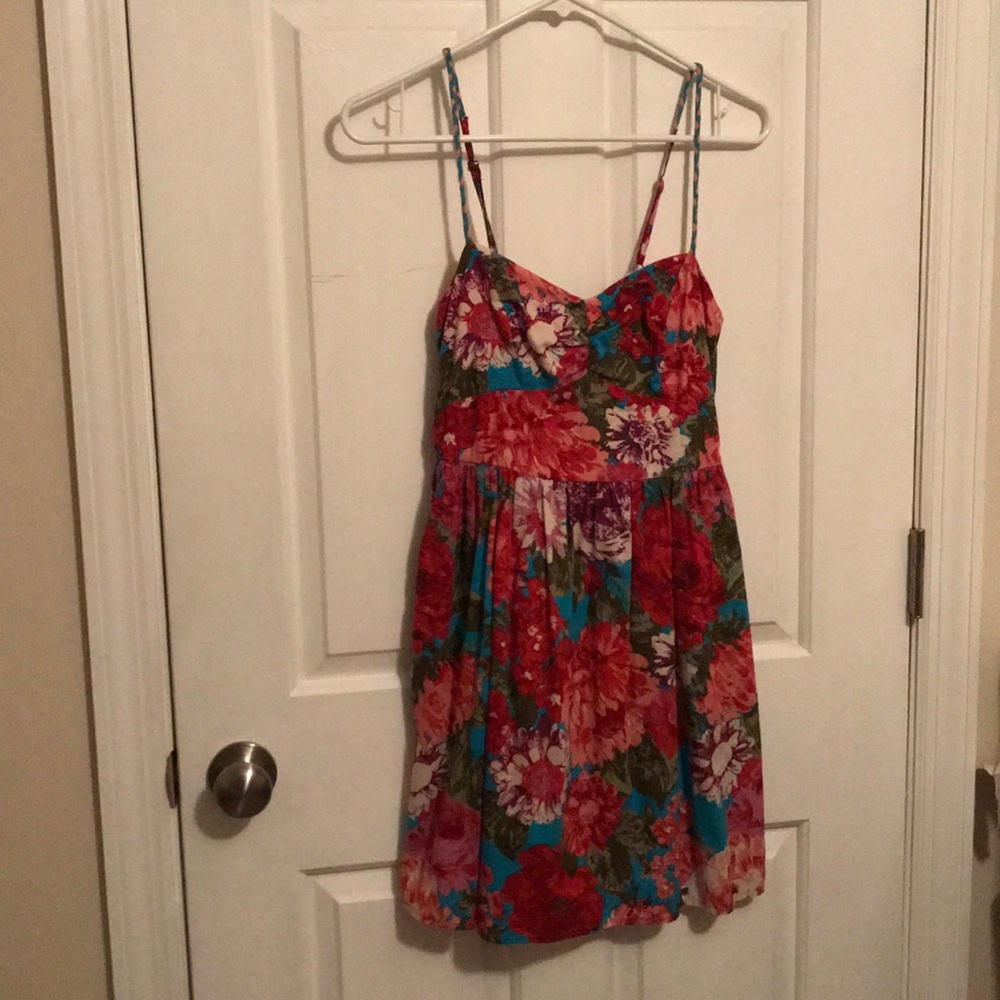 Floral print strappy summer dress
